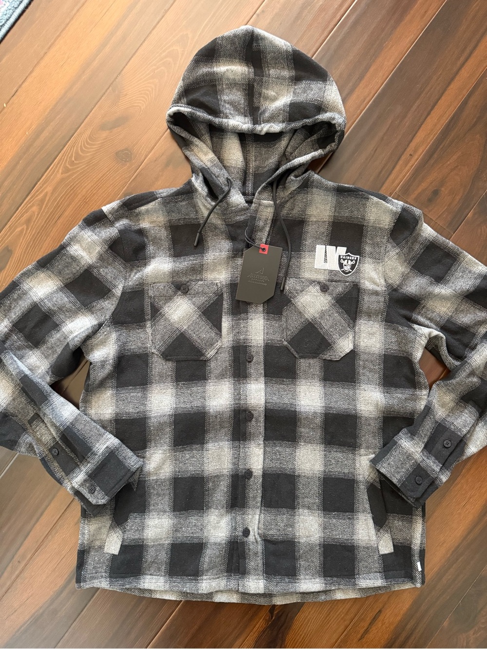 Men's Antigua Las Vegas Raiders Plaid Flannel Hoodie Button-Up Shirt